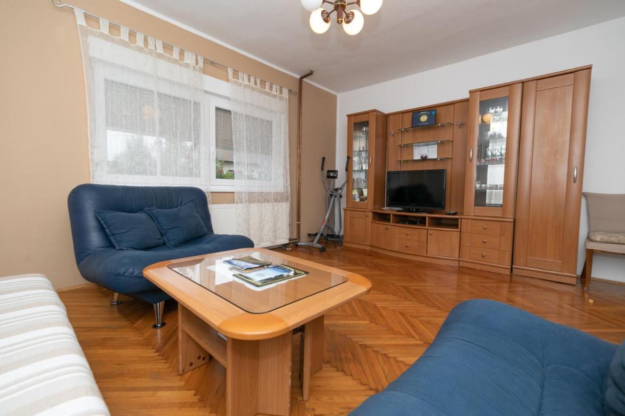 Apartman Gomirje เวอร์บอฟสโก ภายนอก รูปภาพ