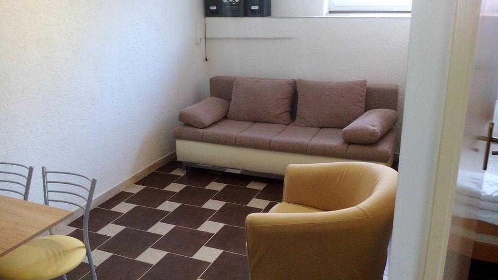 Apartman Gomirje เวอร์บอฟสโก ภายนอก รูปภาพ